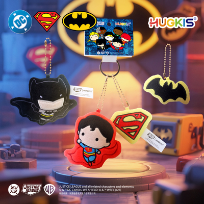 HUGKIS正义联盟按压发声毛绒挂件