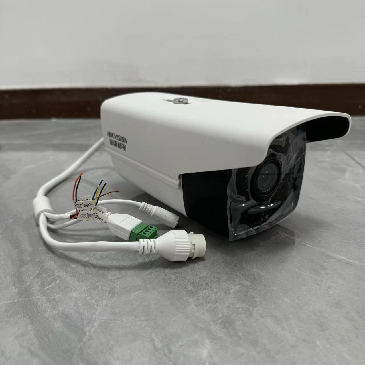 DS-2CD2T45DV3-I3海康威视400万全彩枪击2T45FD-I5S