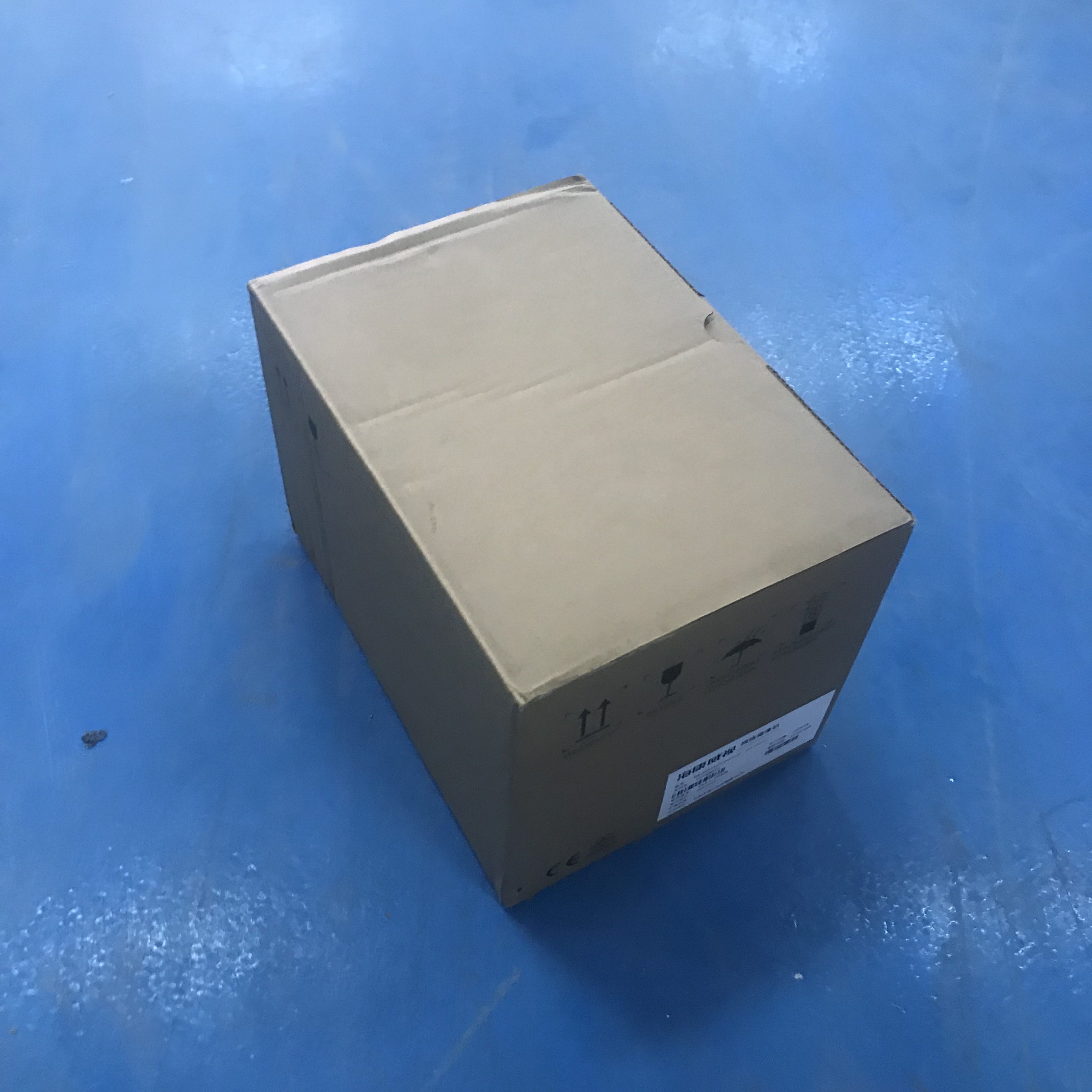 全新海康威视ds-2cd7147fwdv2-izs半球网络摄像机人脸抓拍7127fwd