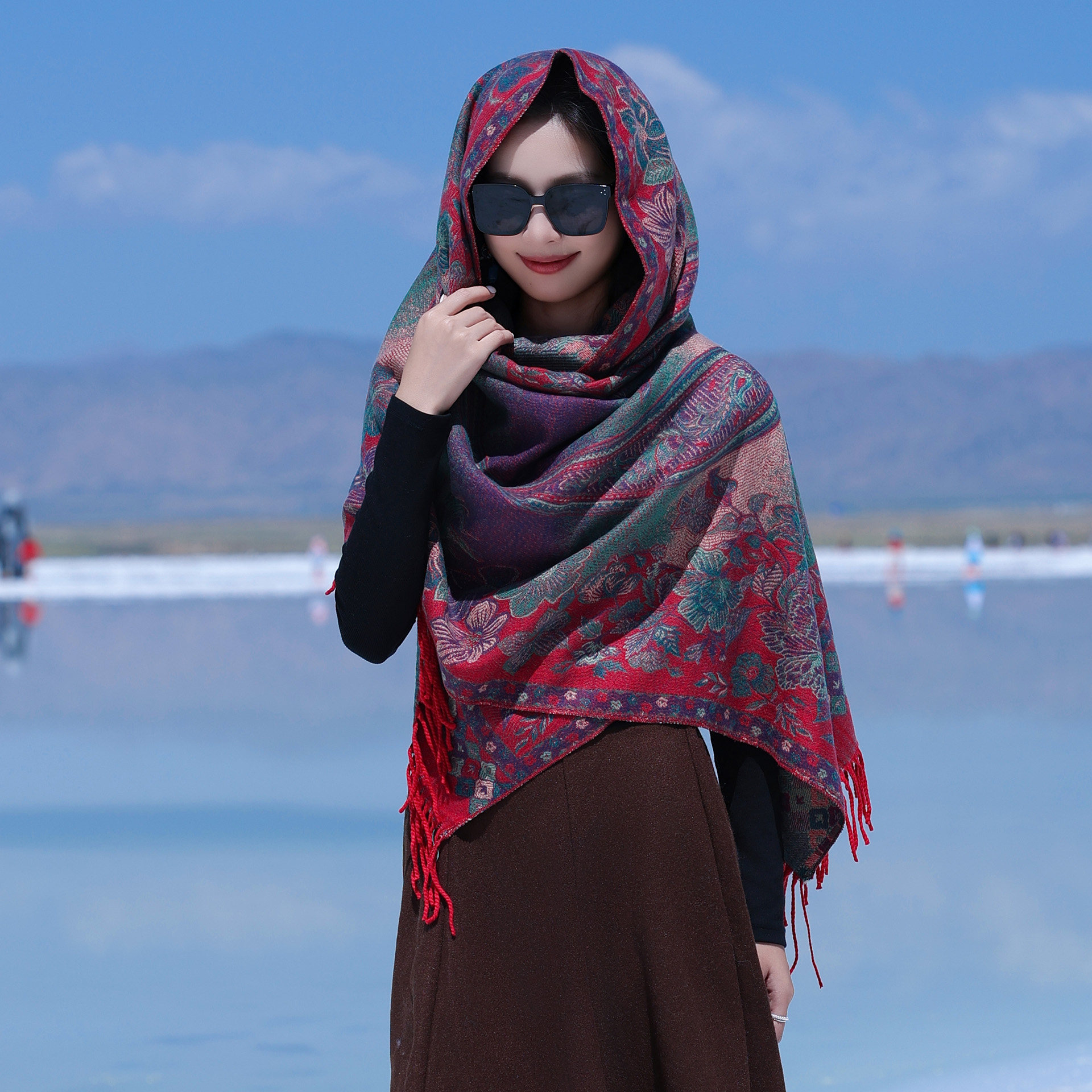 民族风披肩女秋冬季长款围巾两用丽江新疆旅游出片御寒加厚披风,服饰配件/皮带/帽子/围巾,围巾/丝巾/披肩,淘宝优惠券,粉丝福利购,淘宝优惠卷