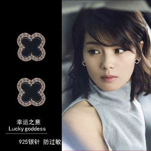 四叶草耳钉明星同款2024新款夏简约气质高级感轻奢大气耳环耳饰潮