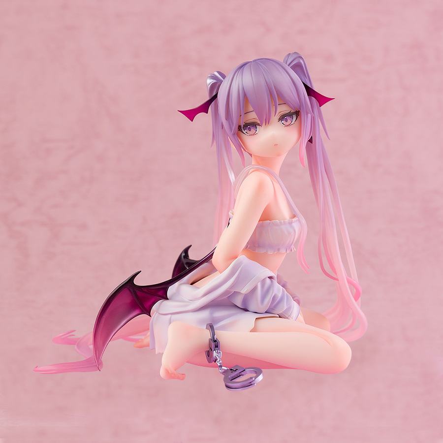 美少女恶魔坐姿粉红伊芙手办