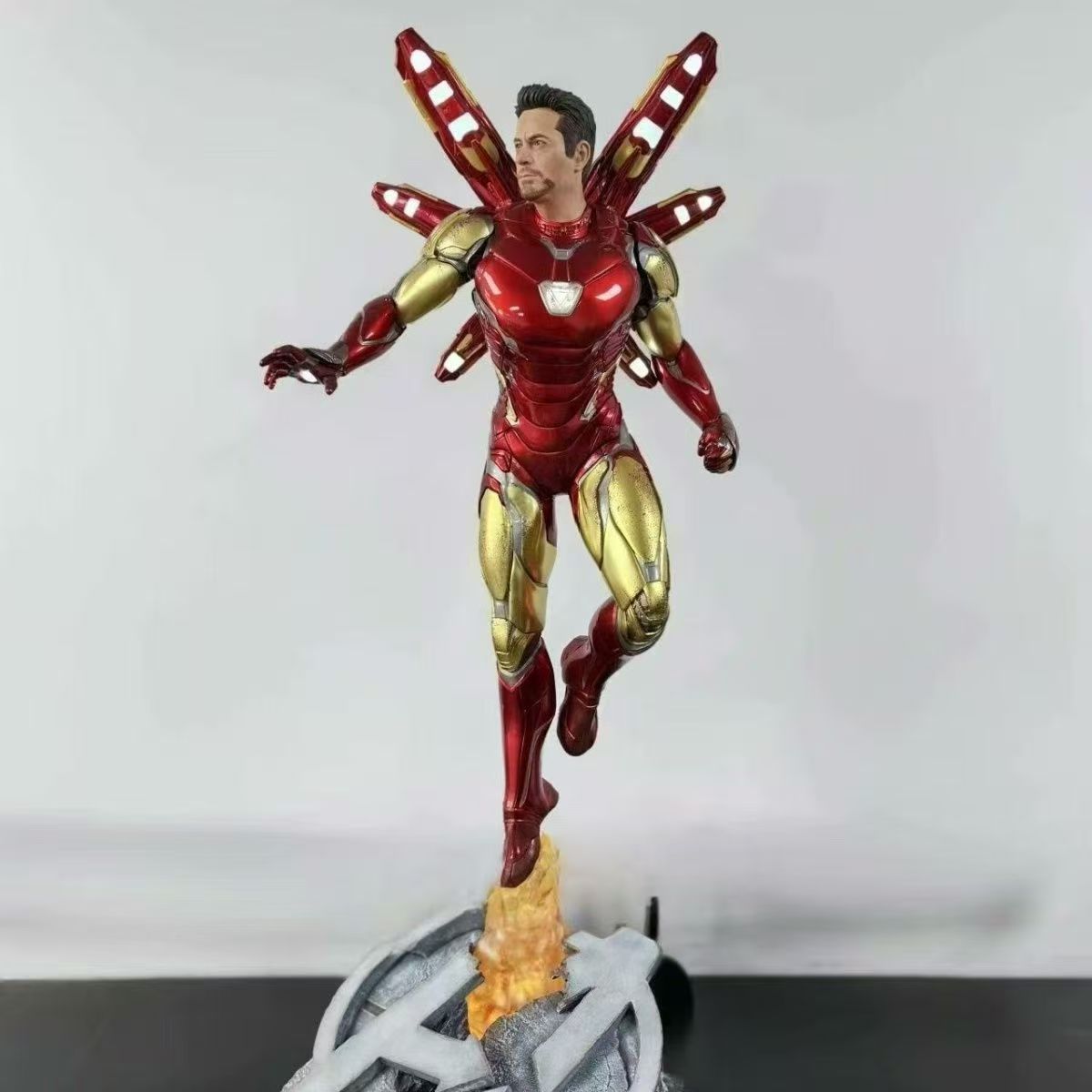 钢铁侠手办复仇者联盟4漫威系列树脂雕像摆件战损版礼物男生MK85