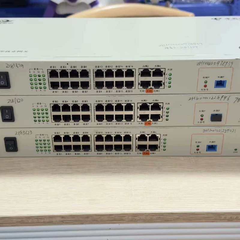 议价天翼宽带政企网关A8-C，4+16口，实拍，有三台，裸肌图片