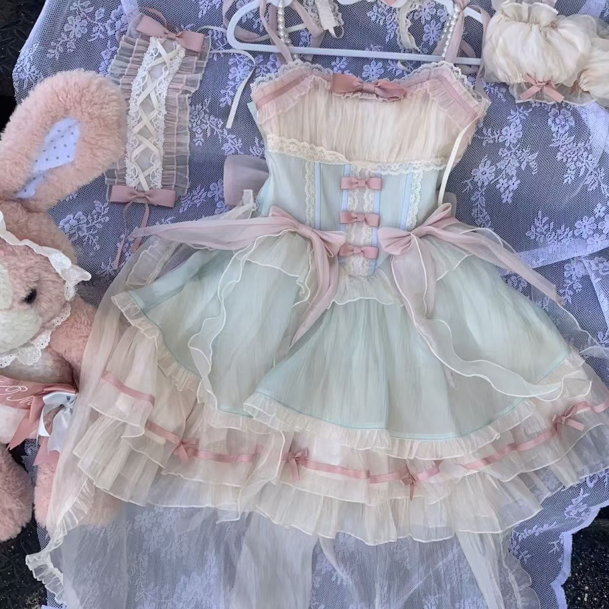 芭蕾风Lolita泡泡熊原创设计连衣裙生日成人礼洛丽塔蛋糕裙