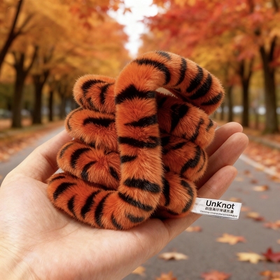 正版毛绒扭扭乐温变水晶静音edc解压玩具小学生礼物女tangle同款o