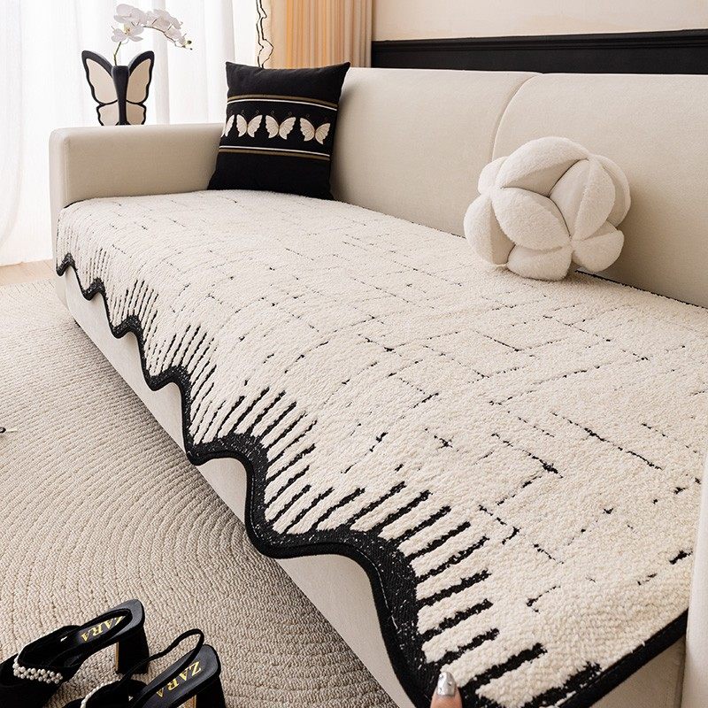 高级感皮沙发垫冬2025新款一片式直排防滑坐垫子四季通用沙发盖布