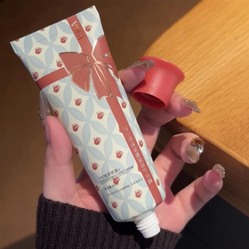 嫩白!蝴蝶结香水护手霜香氛滋润嫩白油腻学生保湿干燥防干裂便携