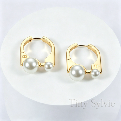 TinySylvieCD珍珠金色耳扣