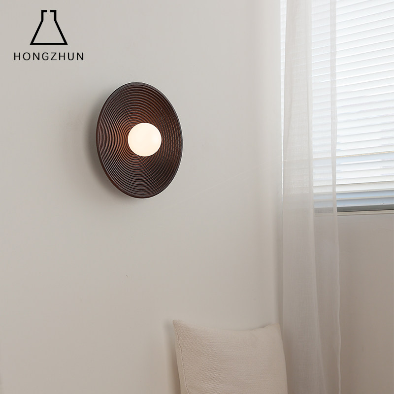 鸿准胡桃木色壁灯复古卧室床头客厅餐厅过道走廊墙壁装饰侘寂风灯