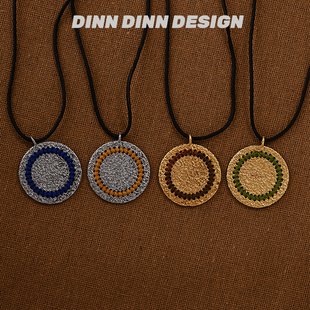 DINN 复古度假风小众设计百搭轻奢感 DESIGN彩线毛衣项链新款