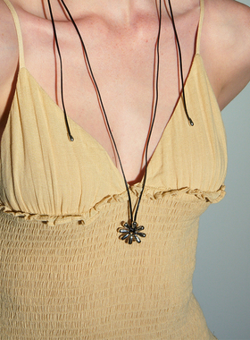 DINN DINN DESIGN繁花系列趣味花花皮绳项链轻奢小众设计感配饰女