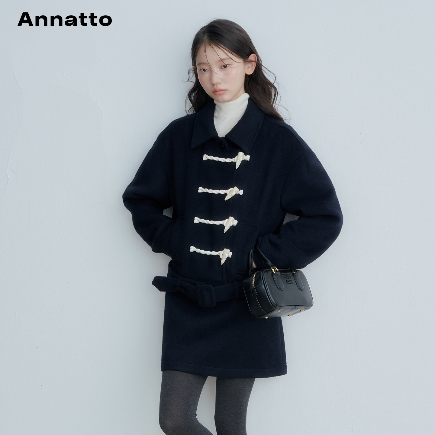 ANNATTO冬季藏青色短款大衣外套