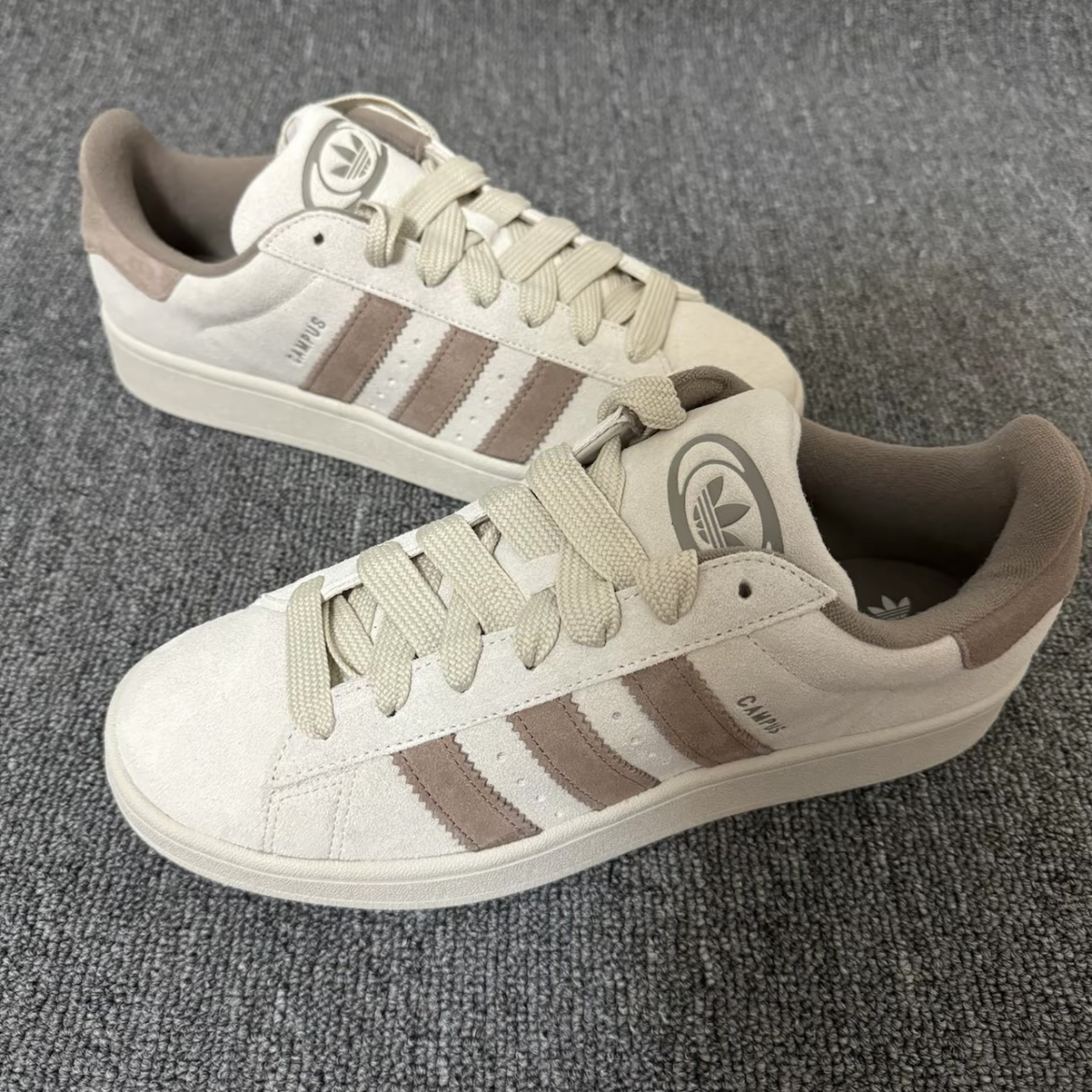 adidas originals  CAMPUS 00s板鞋 男女同款 白棕IG5996黄