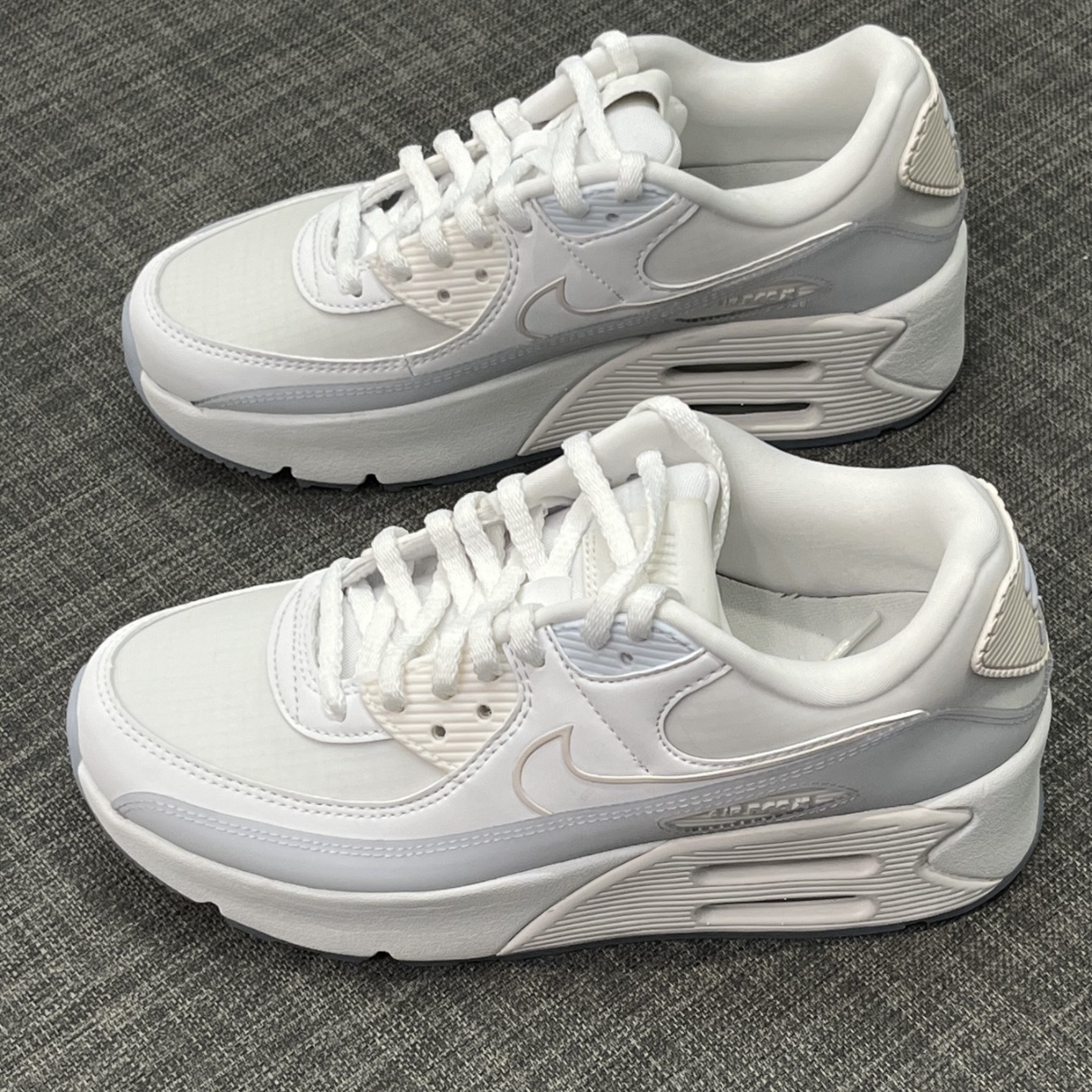 Nike Air Max 90 LV8 舒适缓震 防滑耐磨 跑鞋HF0782-100
