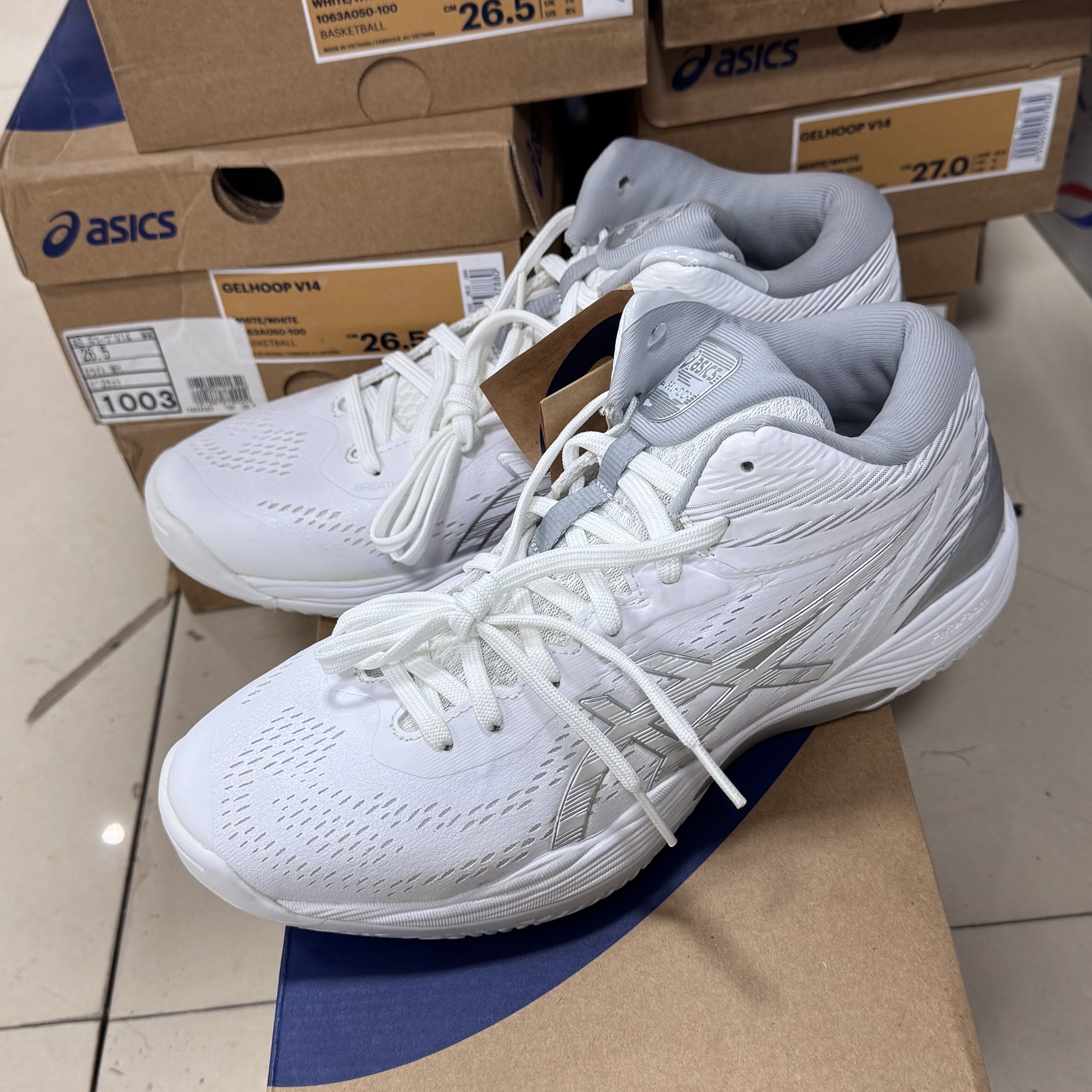 Asics/亚瑟士GelHoopV14FLYEFOAM科技稳定实战篮球鞋1063A050-100