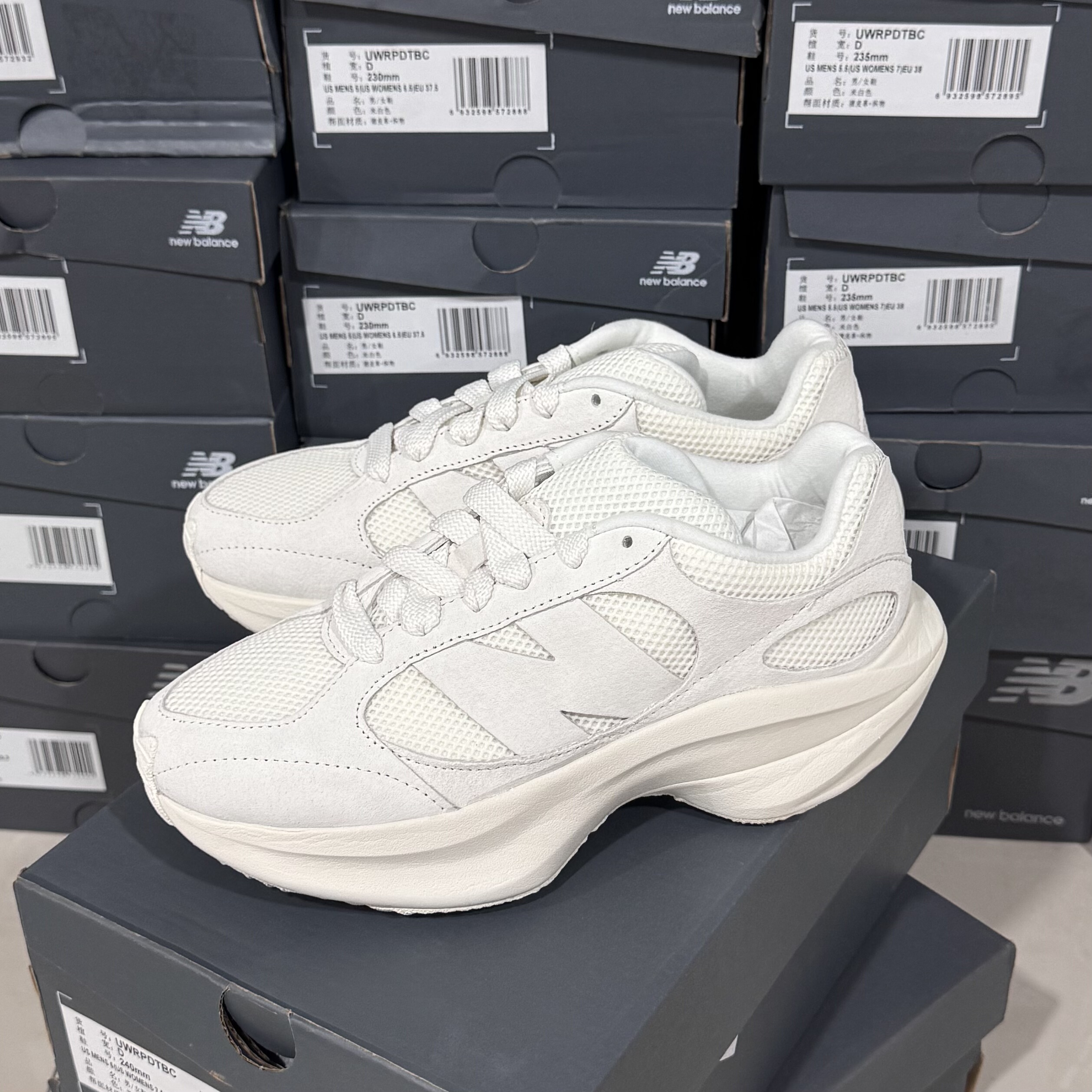 New Balance Warped Runner 包裹支撑 轻量化缓震 老爹鞋UWRPDTBC