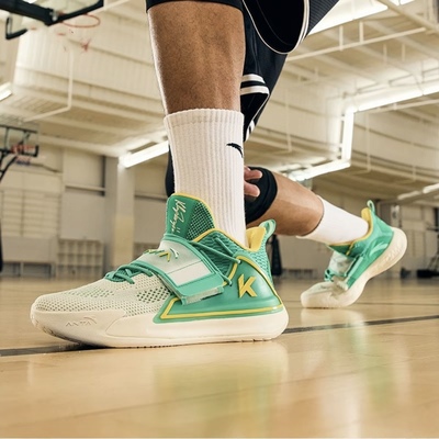 安踏 水花2代 汤普森 防滑耐磨 实战 篮球鞋112021602S-3