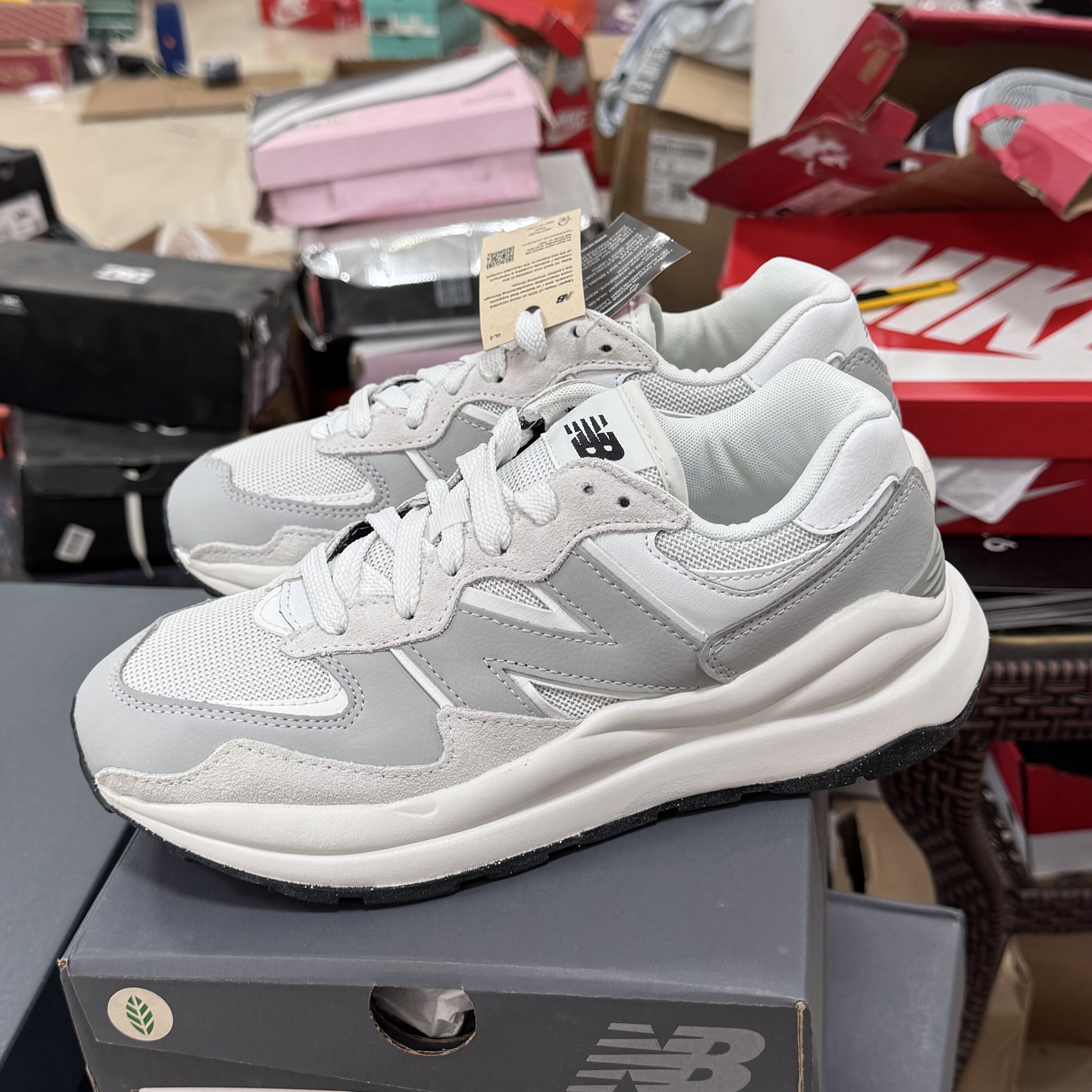 New Balance 5740 轻便减震 防滑耐磨 透气 拼接跑鞋M5740CPB