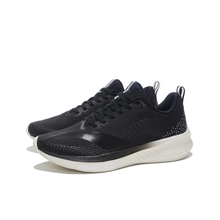 李宁 赤兔5 Pro 反光防滑耐磨 稳定支撑  轻量 跑鞋ARMS003-2