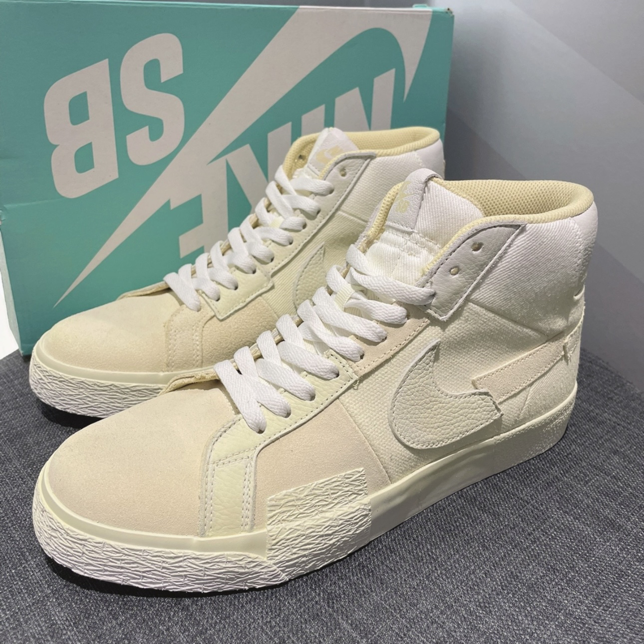 耐克NIKESB Blazer 经典复古板鞋DR9087-700黄