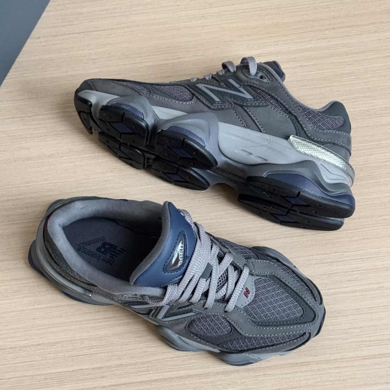 New Balance 9060 舒适减震 网面透气防滑耐磨 增高 跑鞋U9060ECC