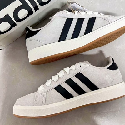 adidas Grand Court Base 00s 面包鞋防滑耐磨轻运动板鞋JR5544黄
