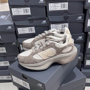 New Balance Warped Runner 圆头 回弹 防滑耐磨减震跑鞋UWRPDHSC