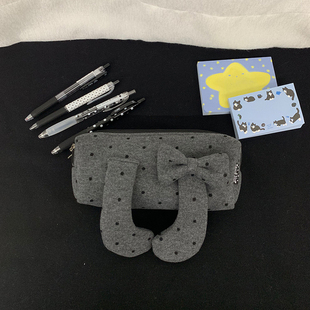 Unique blue韩系创意便携可爱收纳学生文具盒大容量笔袋礼物女