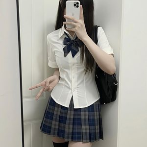 山茶与书原创设计春夏学院风修身显瘦V字辣妹长短袖jk收腰白衬衫