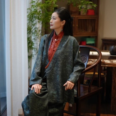 原创国潮张林根正绢升级版外套