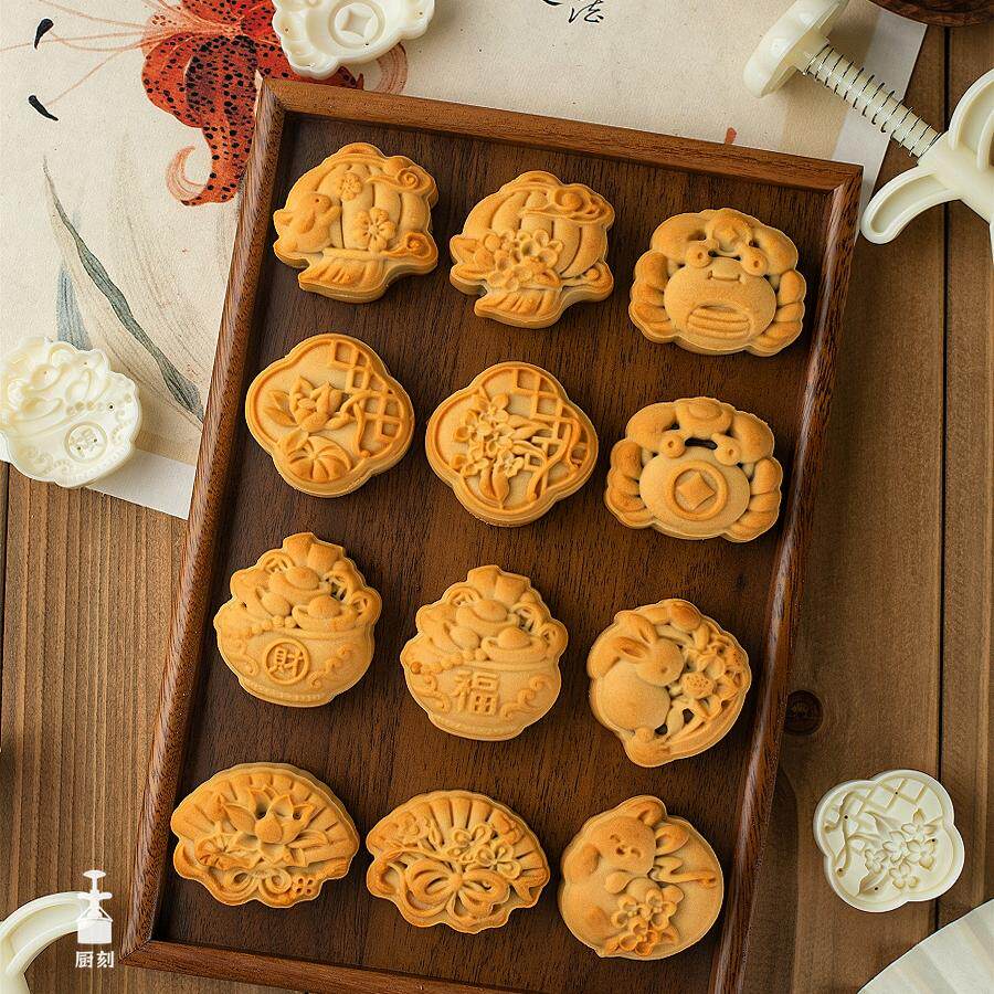 三木家2024新款国潮风月饼模具50克75克龙凤立体不粘手压塑