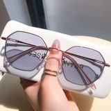 Легкий чувствительный цвет чая Черный рамный миопические очки.