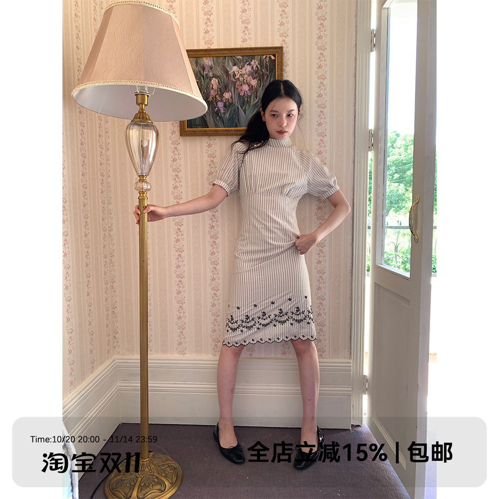 dorydory 新中式小立领条纹刺绣旗袍连衣裙今年流行的漂亮裙子