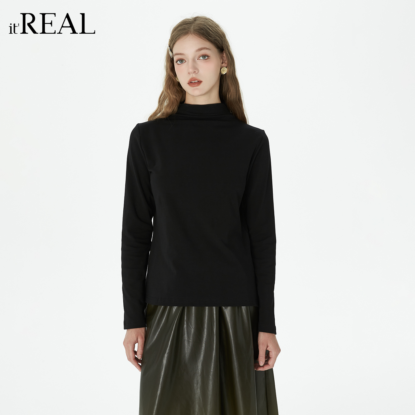 瑞尔简约纯色打底衫女2025秋季