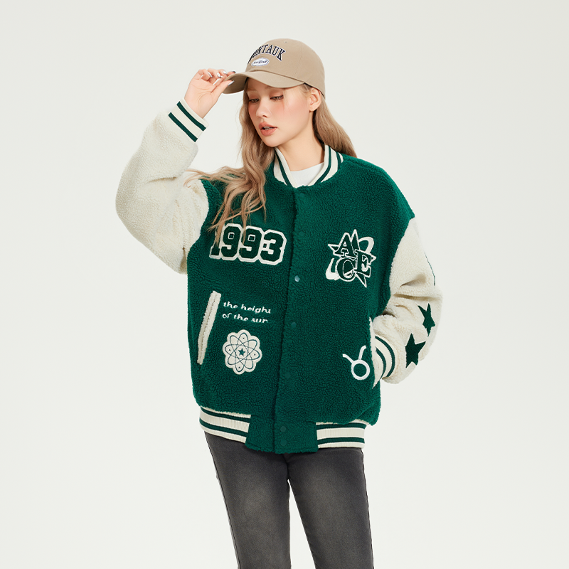 羊羔毛棒球服拼接撞色刺绣