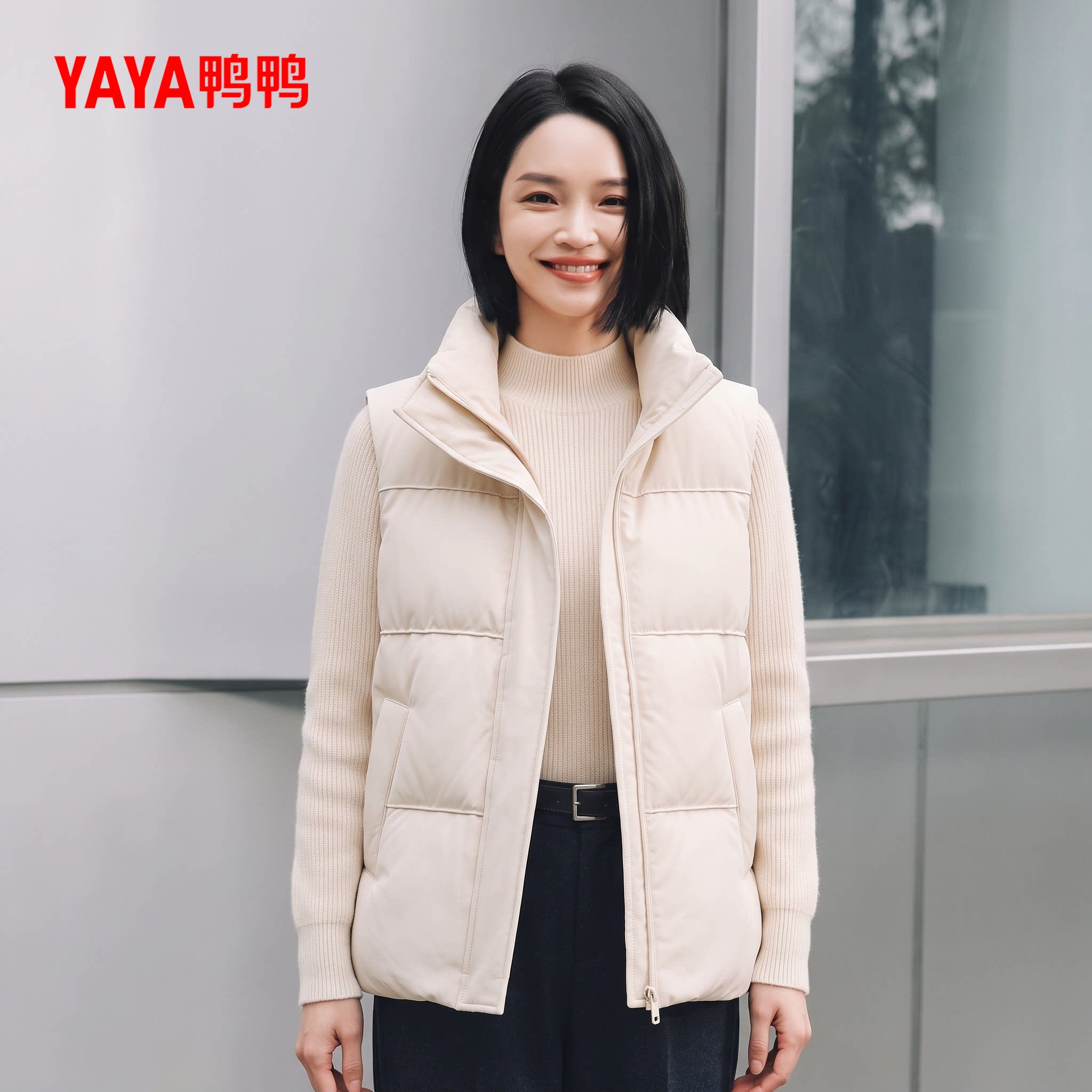 鸭鸭羽绒服女款马甲秋冬季短款薄图片