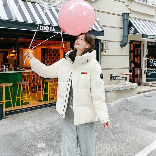 yaya鸭鸭女款羽绒服白色短款外套