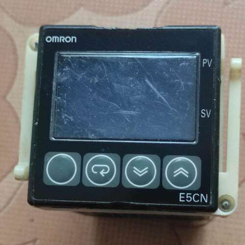 议价E5CZ-R2MT温控器拆机