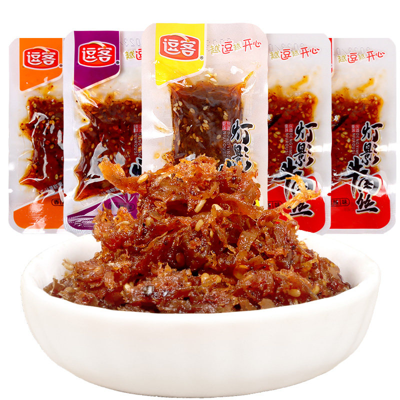 逗客灯影牛肉丝辣条重庆特产牛肉干零食小包装解馋休闲小吃五香味