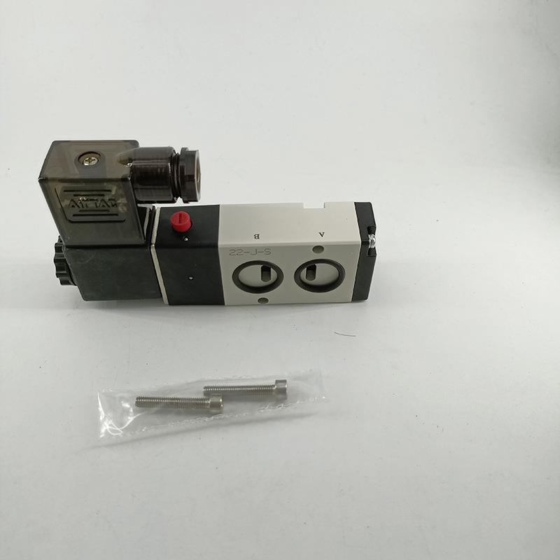厂家供应 亚德客二位五通侧面板式电磁阀4M21008A 4M21008B