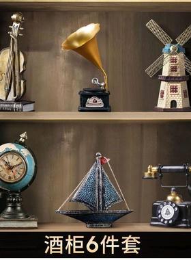 新款客厅装饰品复古小摆件美式家居房间酒柜电视柜玄关工艺品红酒