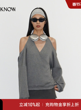 madeinormal X LOOKNOW2025年秋季新款灰色露背宽松卫衣女