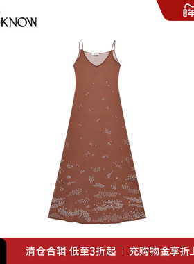 nume设计师品牌LOOKNOW2025年春季新款散点图案吊带连衣长裙女