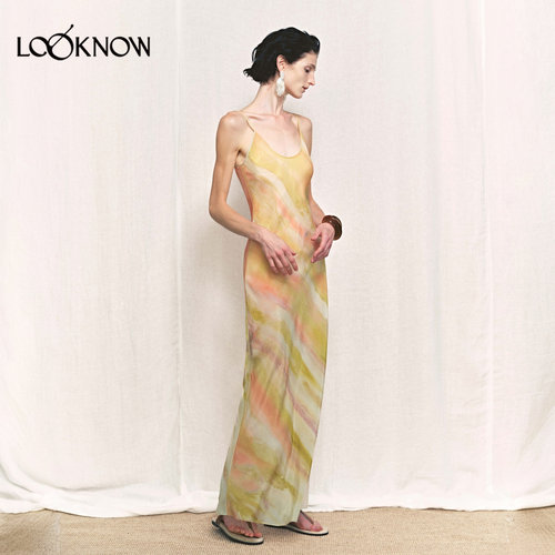 auti seminario x LOOKNOW设计师品牌2026年春夏新品斜裁连衣裙