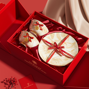 红色礼盒空盒订婚结婚礼物盒装餐具礼品盒新娘新婚包装盒高级感大