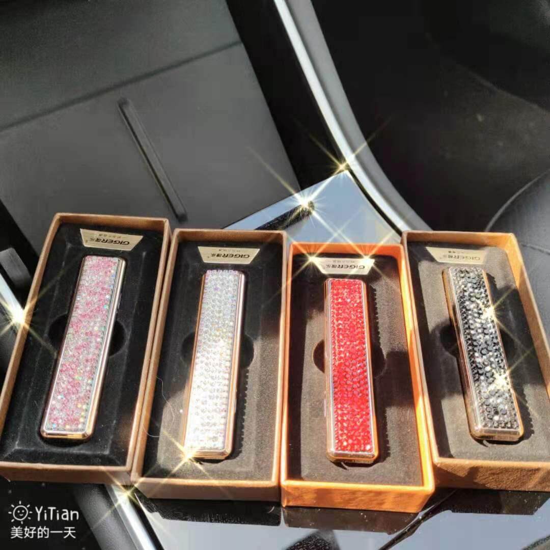 镶钻打火机充电女士防风usb款水钻超薄烟盒礼物便携静音创意点烟