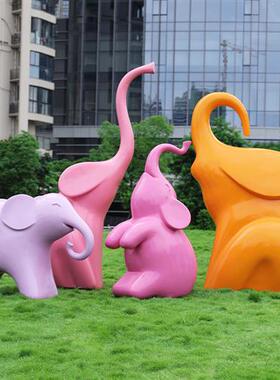 户外园林玻璃钢仿真卡通大象雕塑商场游乐园几何抽象动物装饰摆件