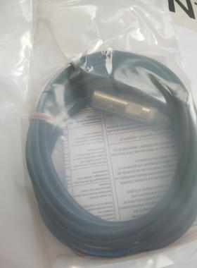 接近开关 限位开关 E2E-X7D112-R 双色灯