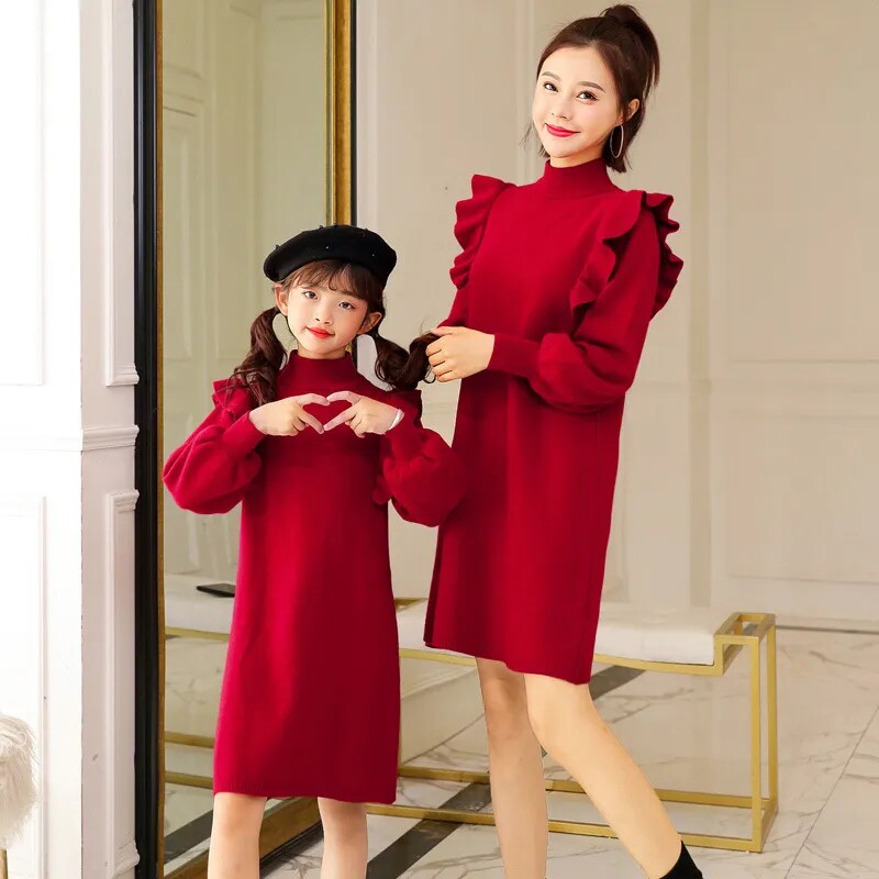 亲子装母女装洋气秋冬过年红色毛衣连衣裙网红高端2025新年拜年服